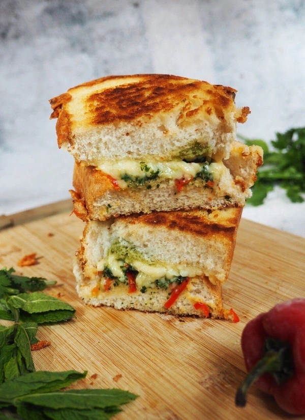 VEG TOAST CHEESE