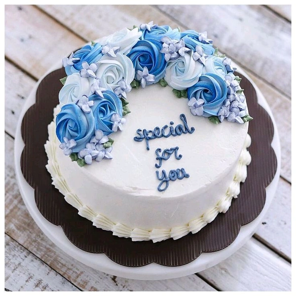 Cake - 0.5 pound