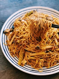 Veg Chowmin - 1 plate( Full Plate)