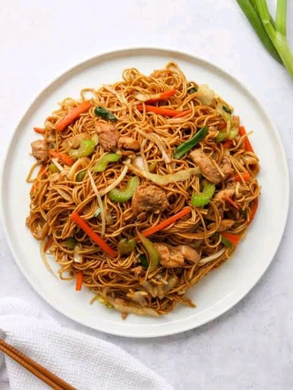 Veg Chowmin - 1 plate( Full Plate)