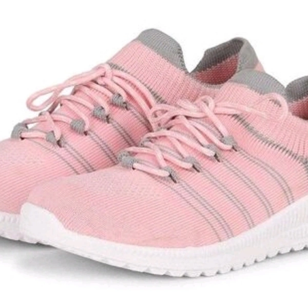 Trendy Women's Sports Shoes