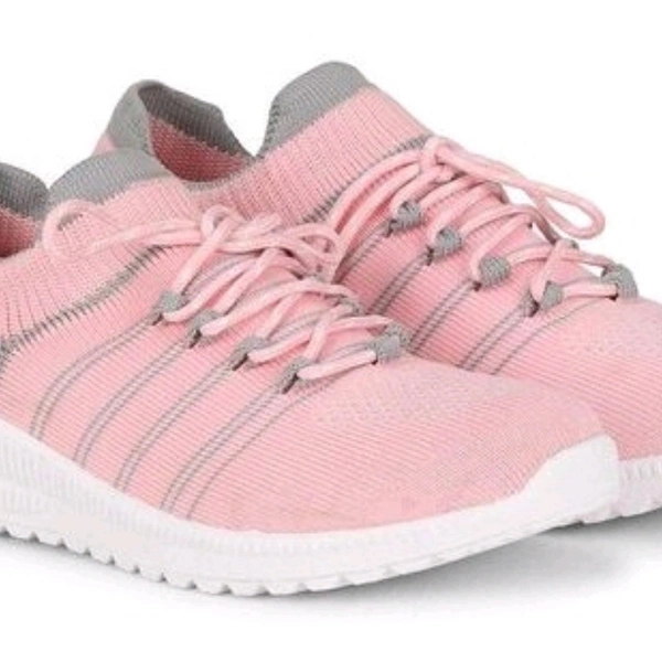 Trendy Women's Sports Shoes