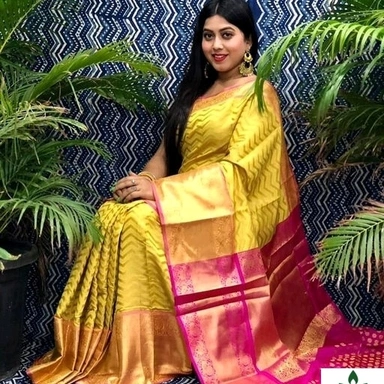 Women's Fashion