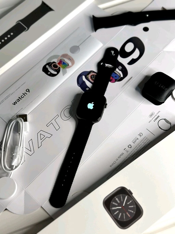 Apple Watch Series 9 - Premium Quality With Two Straps 
