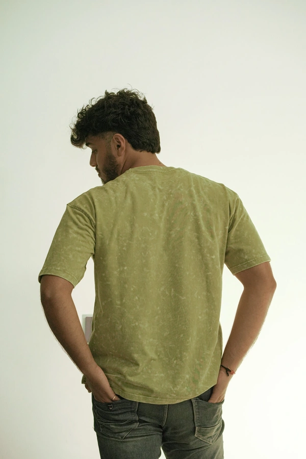 MutantCobra Light Olive - Acid Wash Oversized T-shirt - L, Wild Willow
