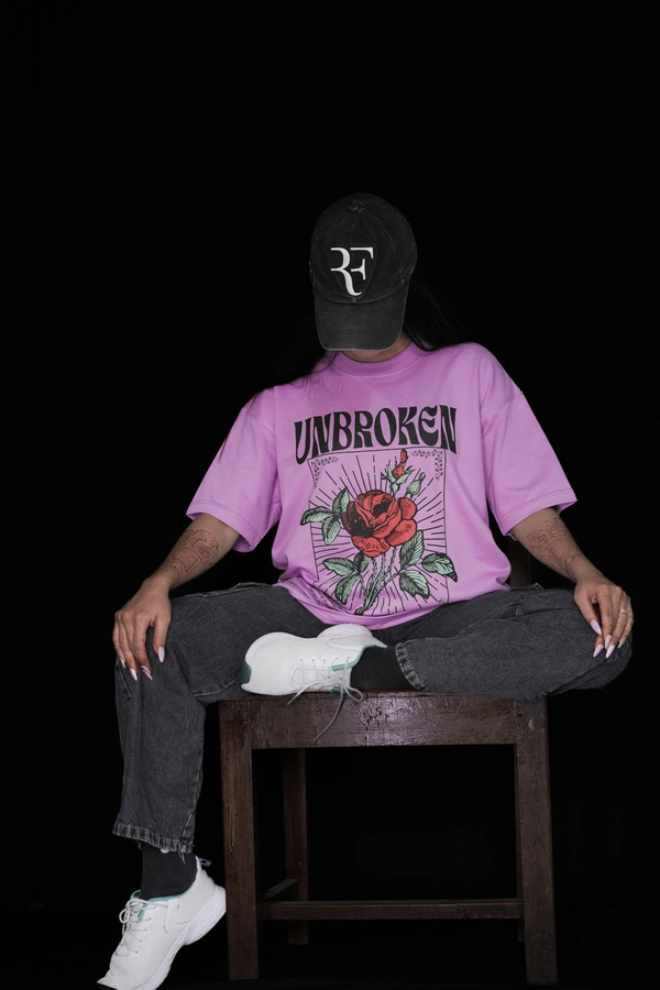 Mutantcobra Unbroken- Oversized T-Shirt 100% Premium Cotton - L, Lavender