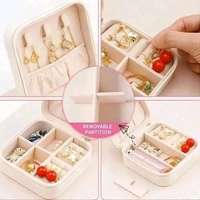 Portable Mini Travel Jewelry Box, Travel Mini Storage Organizer Portable Display Storage Box For Rings Earrings Necklaces