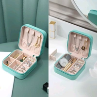 Portable Mini Travel Jewelry Box, Travel Mini Storage Organizer Portable Display Storage Box For Rings Earrings Necklaces