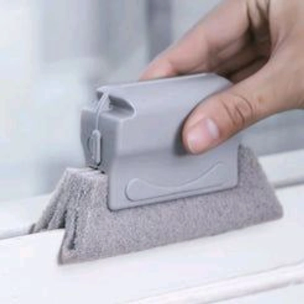 Sliding Window Cleaning Brush (Random Color)