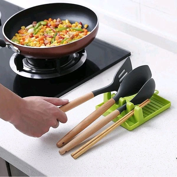 Plastic Oil Spill Spoon Resting Tray, 4 Slots Plastic Spoon Rest Mat Stand Cooking Spatula Holder Tray - Chopsticks Holder, Spoons, Ladles, Kitchen Accessories (Random Color)