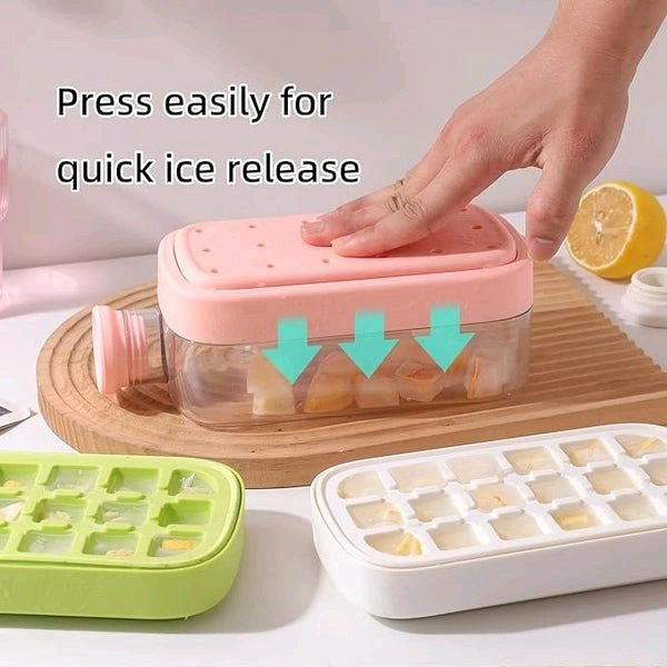 Ice Cube Bottle, My Crush Cup Ice, Cool Summer Ice Bottle Cup, 2 in 1 Ice Cube Tray Water Bottle with Straw - 800Ml (Random Color)