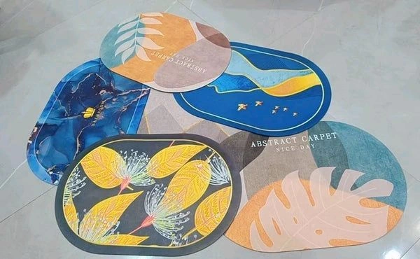 Water Absorbent Bathroom Door Mat (Heavy Quality), Non-Slip Quick Dry Rugs Fit Under Door Super Absorbent Thin Fashion Washable Oval Floor Bath Mat for Bathroom, Bathtub, Shower and Sink (Random Print)