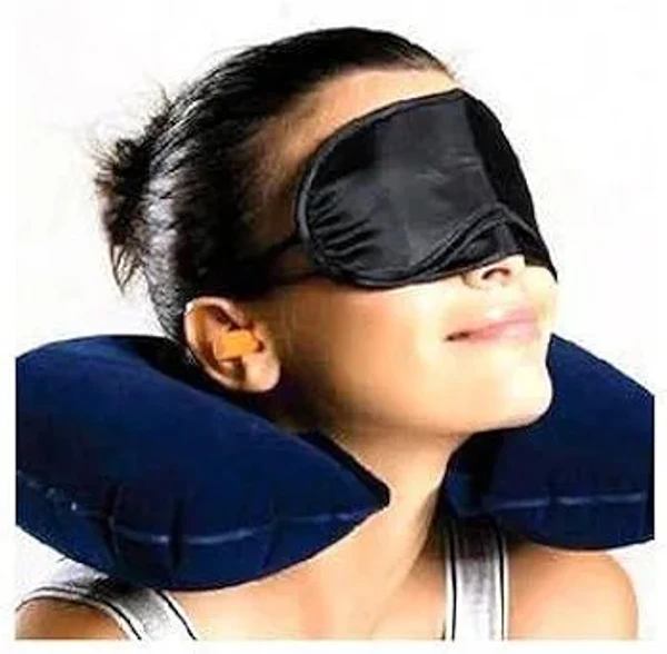 3 IN 1 Travelling Pillow