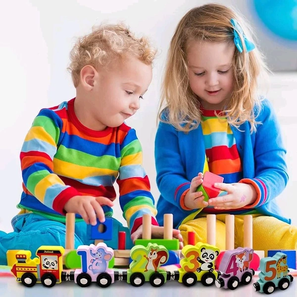Magnetic Wooden Train Set – Colorful Number & Animal Learning Toy for Kids & Toddlers