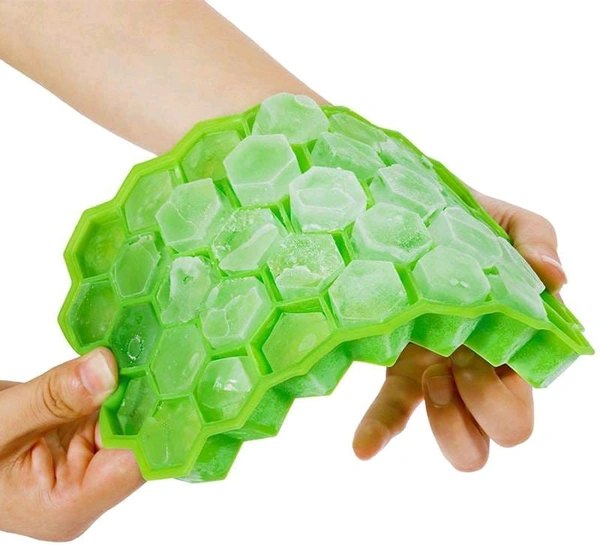 Flexible Silicone Honeycomb Shape Ice Cube Tray -37 Grids Cavity Mold for Cocktail, Whiskey, Coffee, Fruit Juice, Soft Drink