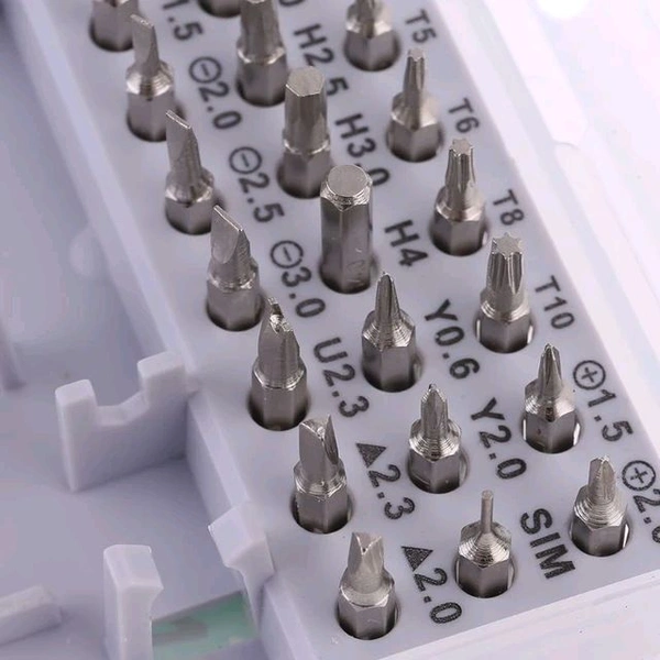 32-in-1 Precision Screwdriver Set – Magnetic Mini Repair Tools Kit for Electronics, Gadgets & DIY Repairs