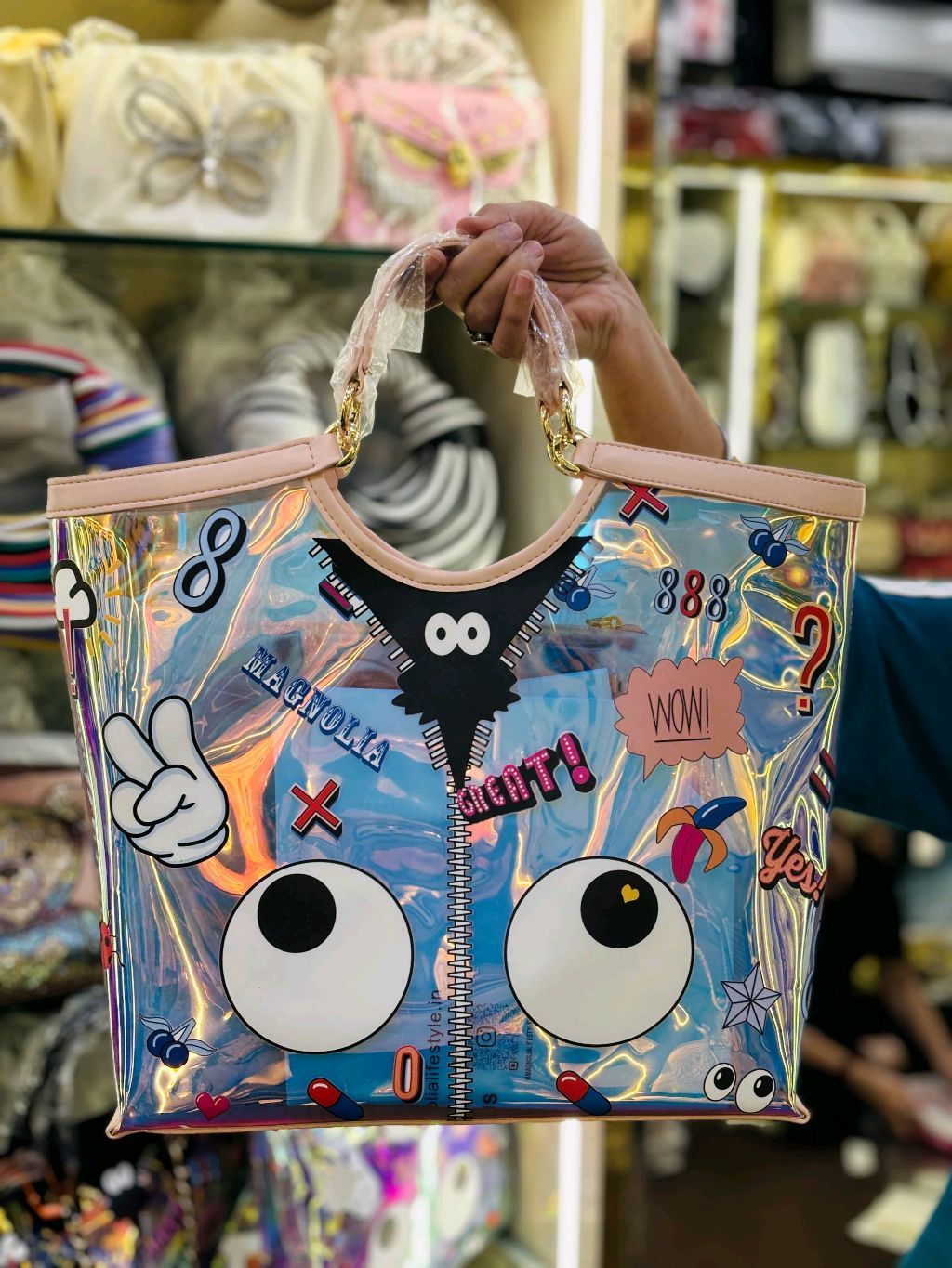 Eye Theme Stylish Handbag With Sling Combo
