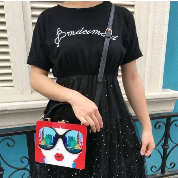 Diamond Cute Cartoon Girl Acrylic Box