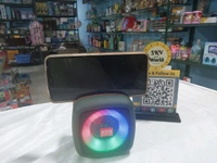 ADK Speaker With Mobile Holder