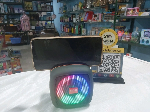 ADK Speaker With Mobile Holder