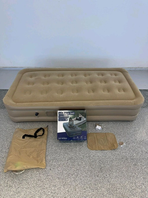 Inflatable Air Bed Mattress – Quick Inflation, Built-in Pump, Waterproof & Portable Sleeping Solution