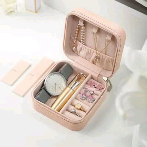 PU Mini Jewellery Box – Compact, Elegant & Travel-Friendly Organizer