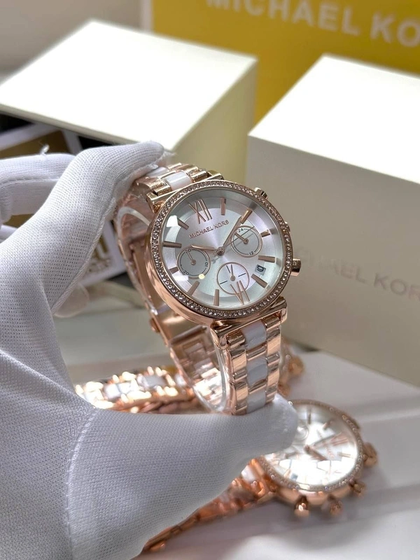 Michael Kors Sofie - White Pearl For Women 🤍🤍 - Adjustable, White Pear