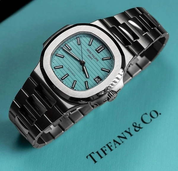 Patek Philippe Nautilus Tiffany & Co 😍 - Adjustable, Turquoise
