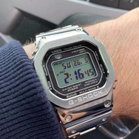 Casio G-Shock GMW-B5000D with metal body - Adjustable, Golden Grass