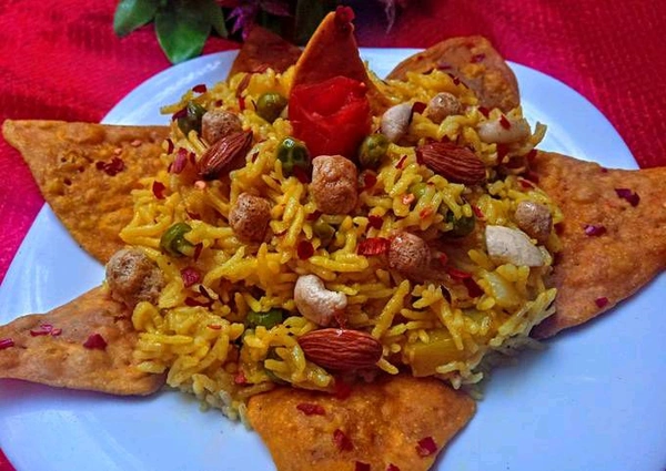 Chatpata Navrattan Mix