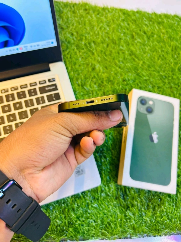 Apple I PHONE 13 128GB (94% BT) - 7 Month, Green Leaf, Super Mint