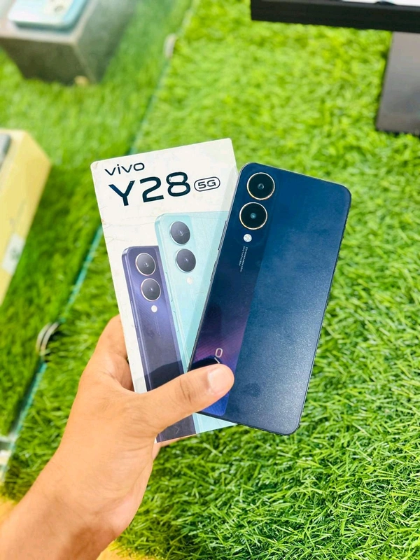 VIVO Y28 5G - Out Of Warranty, 6/128, Fresh condition
