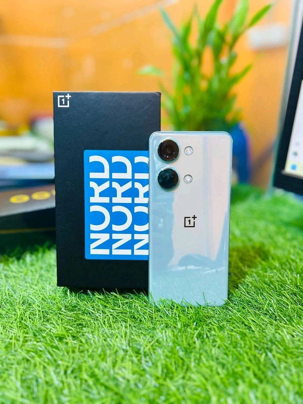 OnePlus Nord 3 5G - Out Of Warranty, SUPER MINT, 8/128
