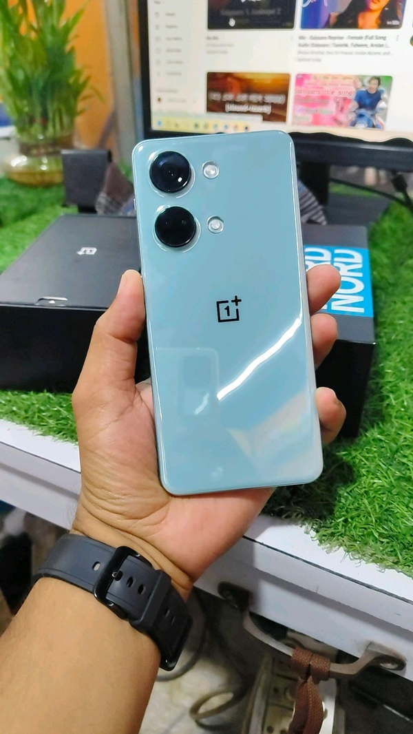 OnePlus Nord 3 5G - Out Of Warranty, SUPER MINT, 8/128