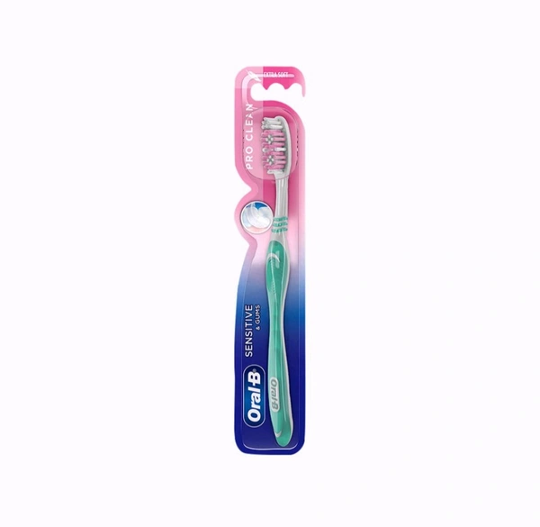 Oral - B Clean Sensitive Toothbrush - 1pcs