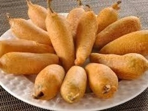 Mirchi Bajji ( మిరపకాయ బజ్జీ ) 3 pieces,  hotel ragavamma