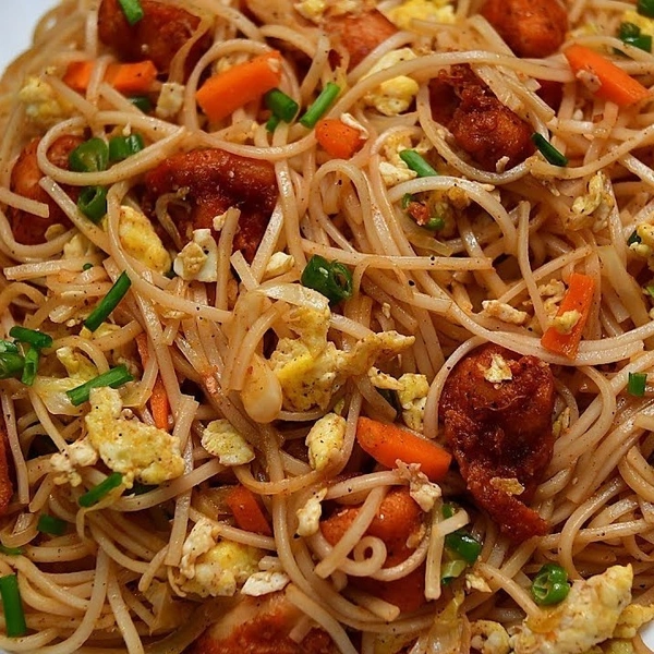 chicken noodles ( చికెన్ నూడుల్స్‌ )