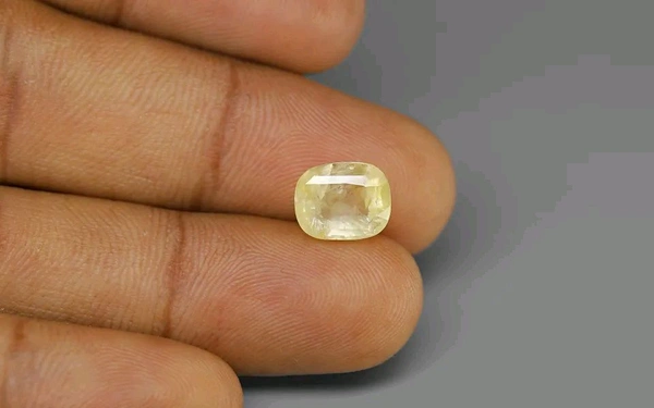 Pukhraj 5.15 Carat - Yellow, 5.15