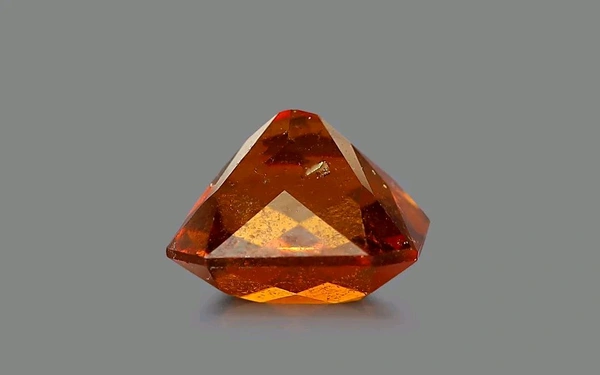Hessonite Gomed 1.77 - Bright Red, 1.77