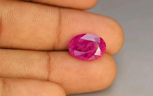 Ruby 14X10 MM - 5.75 Carats SKU: GP90412 Origin: Mozambique - Red Orange, 14X10 MM - 5.75 Carats