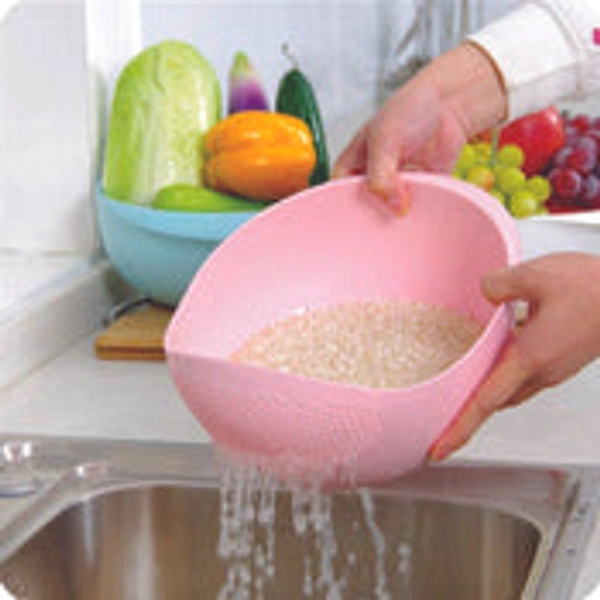 0108  BIG RICE BOWL STRAINER PERFECT SIZE FOR STORING AND STRAINING