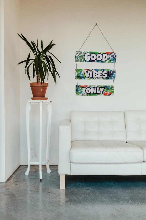 DDH-5 WALL HANGING (Good Vibes Only)