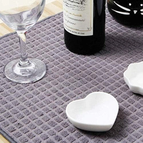 DISH DRYING AND KITCHEN COUNTERTOP MAT1 pc 30 cm (multi color)