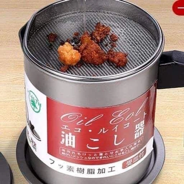 OIL FILTER WITH CONTAINER