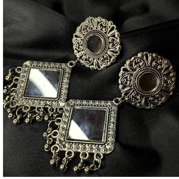 Style 2 Triangle Treasure: Boxed Jhumka Earrings