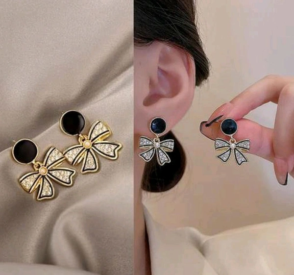 B&W BOW EARRINGS 