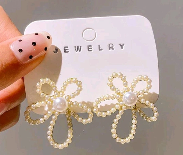 PEARL FLOWER EARRINGS 