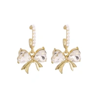 PEARL AND BOW DANGLER 