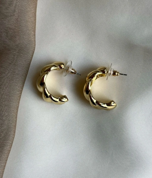 PETITE CHUNKY HOOPS 