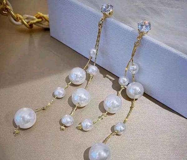 LONG PEARL DANGLERS